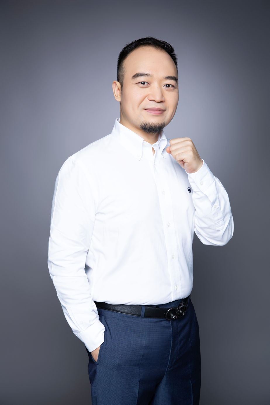 相偉